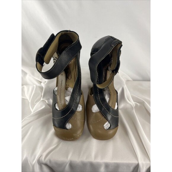 Fly London Fly Girl Block Heel Taupe & Black Leather Shoes - Picture 5 of 16